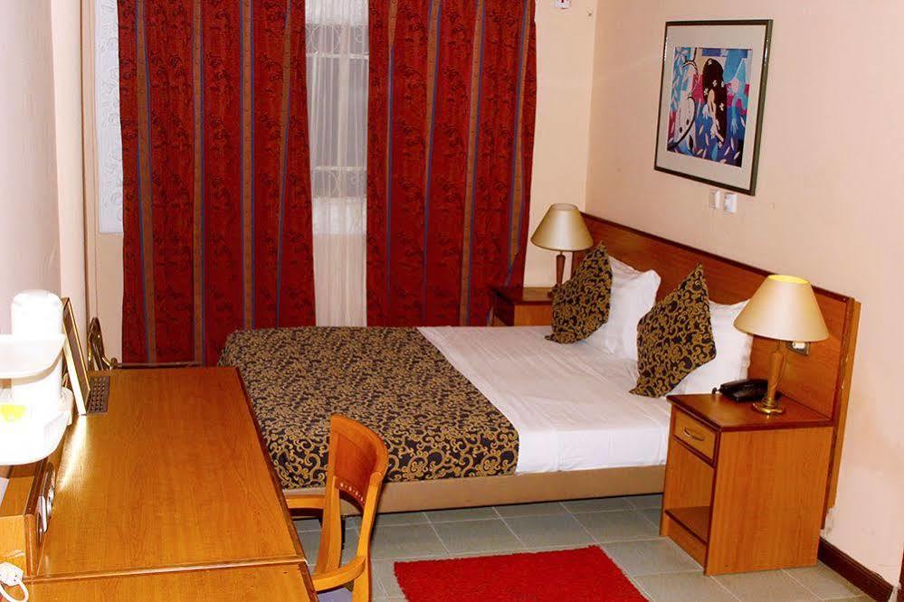 Grand Casamora Hotel Ogbodjo Екстериор снимка